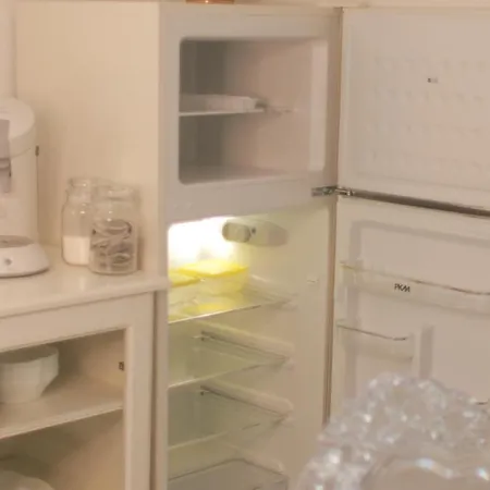 - Mit Smart Tv Und Parkplaetzen - Fuer Singles, Paare, Familien Und Gruppen 카셀