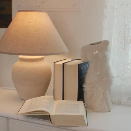 - Mit Smart Tv Und Parkplaetzen - Fuer Singles, Paare, Familien Und Gruppen