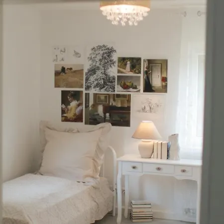 アパート - Mit Smart Tv Und Parkplaetzen - Fuer Singles, Paare, Familien Und Gruppen