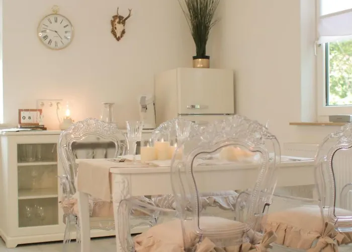 - Mit Smart Tv Und Parkplaetzen - Fuer Singles, Paare, Familien Und Gruppen דירה