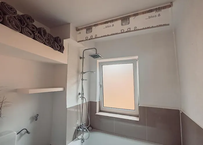 דירה - Mit Smart Tv Und Parkplaetzen - Fuer Singles, Paare, Familien Und Gruppen