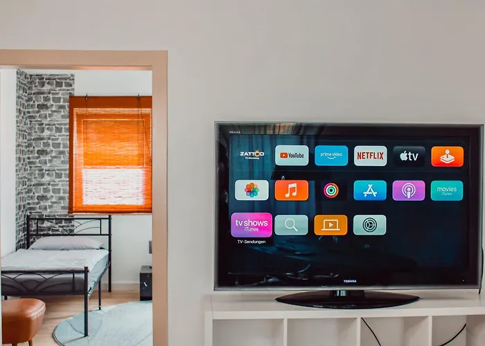 דירה - Mit Smart Tv Und Parkplaetzen - Fuer Singles, Paare, Familien Und Gruppen *