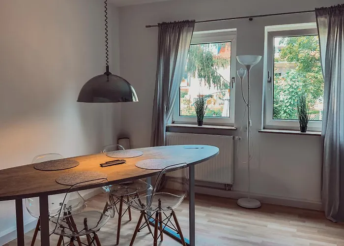 - Mit Smart Tv Und Parkplaetzen - Fuer Singles, Paare, Familien Und Gruppen